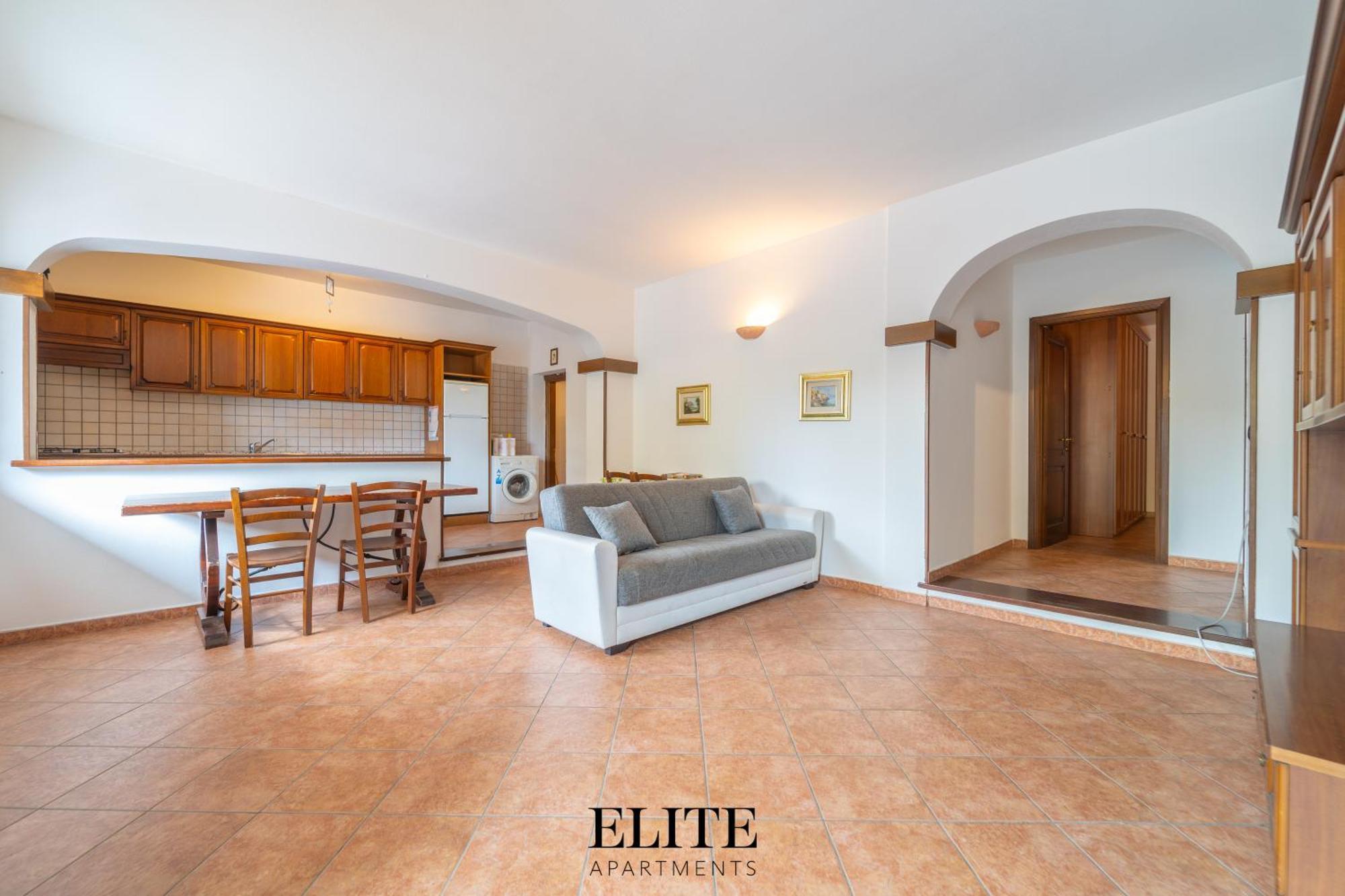 B&B My Home Al Centro Di Olbia Buitenkant foto